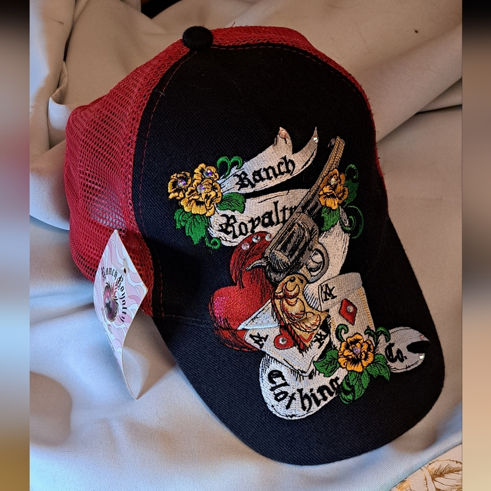 Ranch Royalty Black and Red Embroidered Hat Roses and Revolvers. NWT